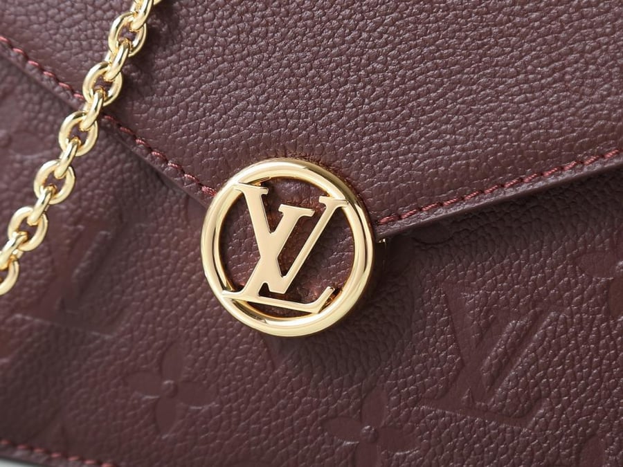 LV Chain Bag - 19.513.56.5cm