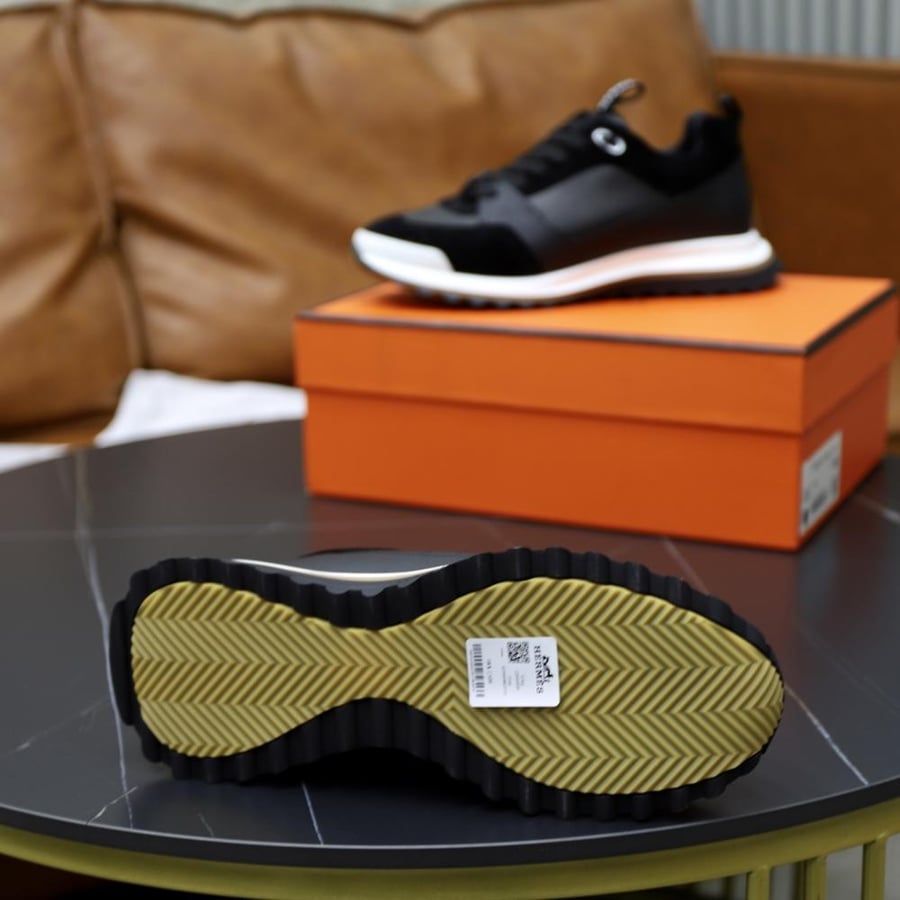 Hermes 38-44