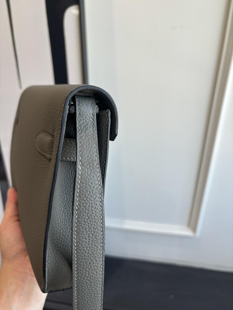 Hermes Kelly Dépêches 25 Pouch (Leather)