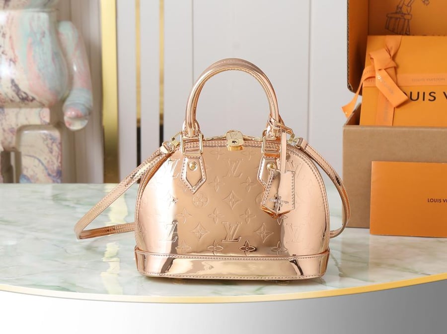 LV Alma Bag 23.5 cm
