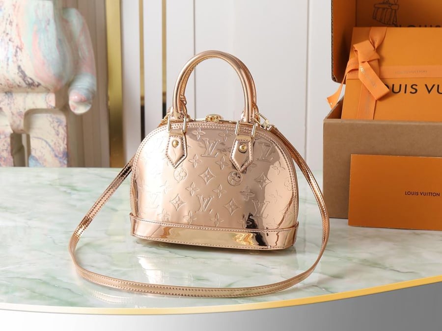 LV Alma Bag 23.5 cm