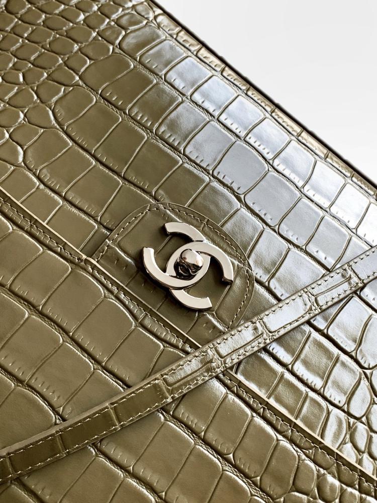 Chanel Croc-Embossed Leather Flap Bag