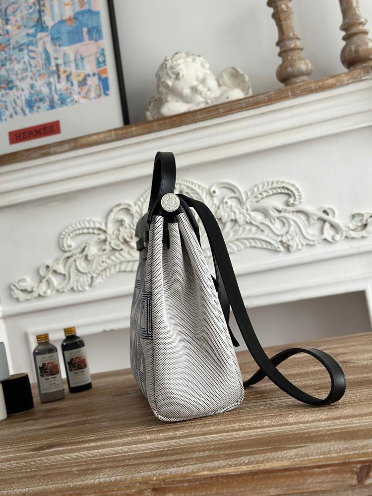 Hermes Herbag Zip 31 (Printed & Patterned Canvas Edition)