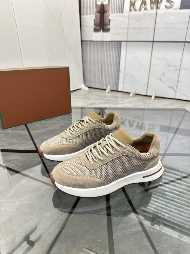 Loro Piana Week End Walk 39-45