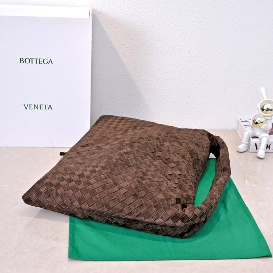 BV New Large Hop Bag 54cm (Suede)