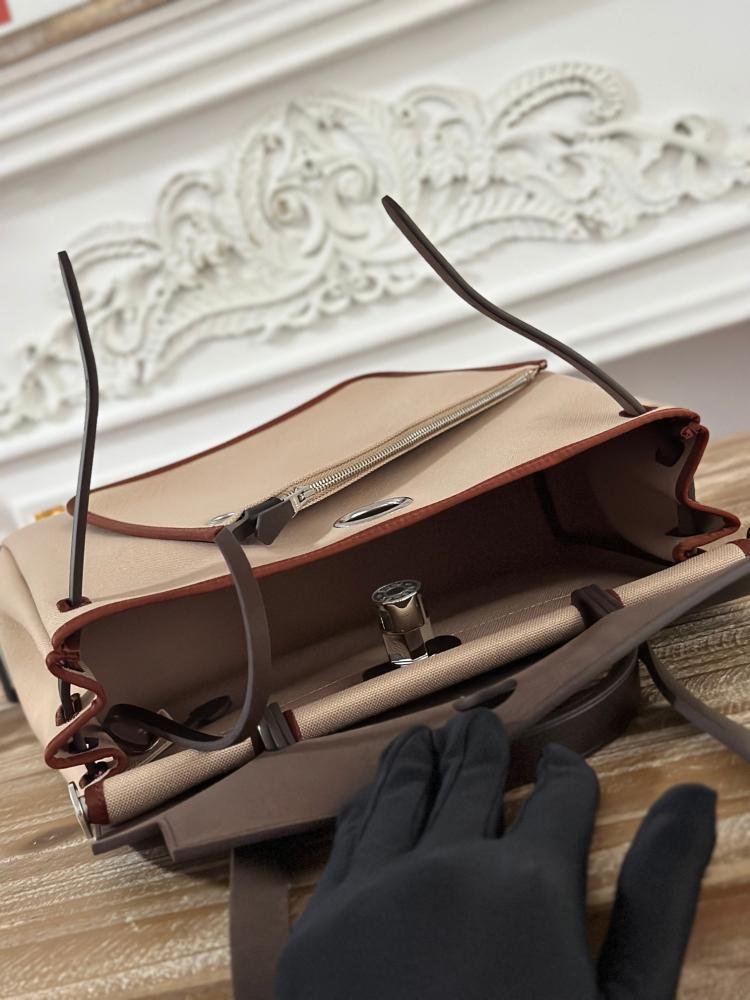 Hermes Herbag Zip 31 (Printed & Patterned Canvas Edition)