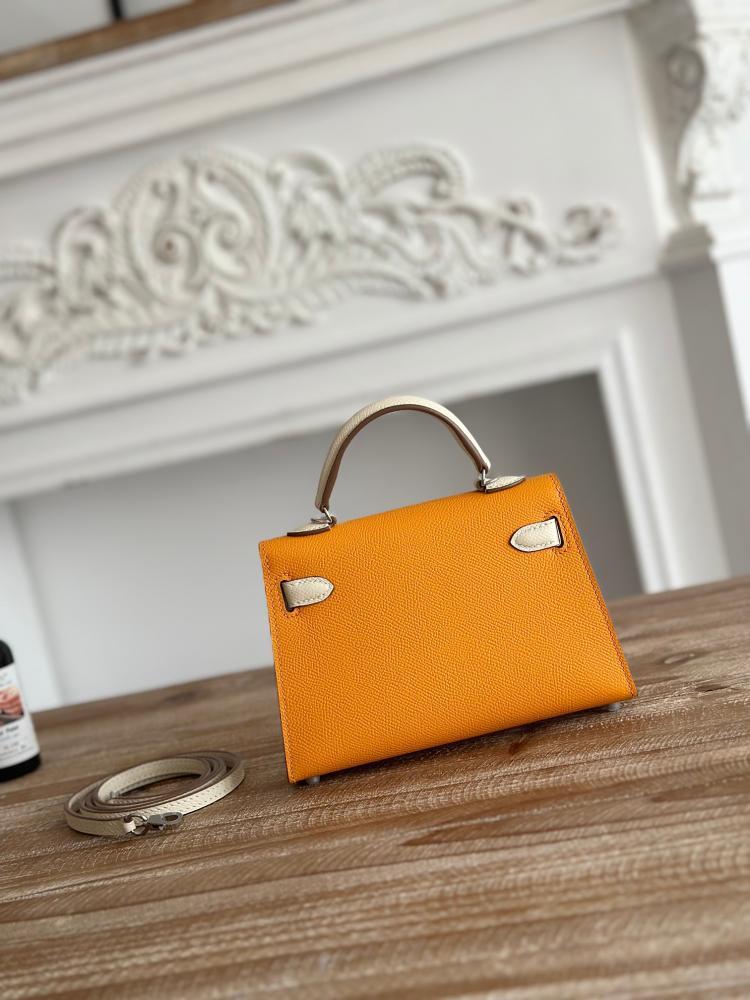 Hermes Mini Kelly II 19 Bag