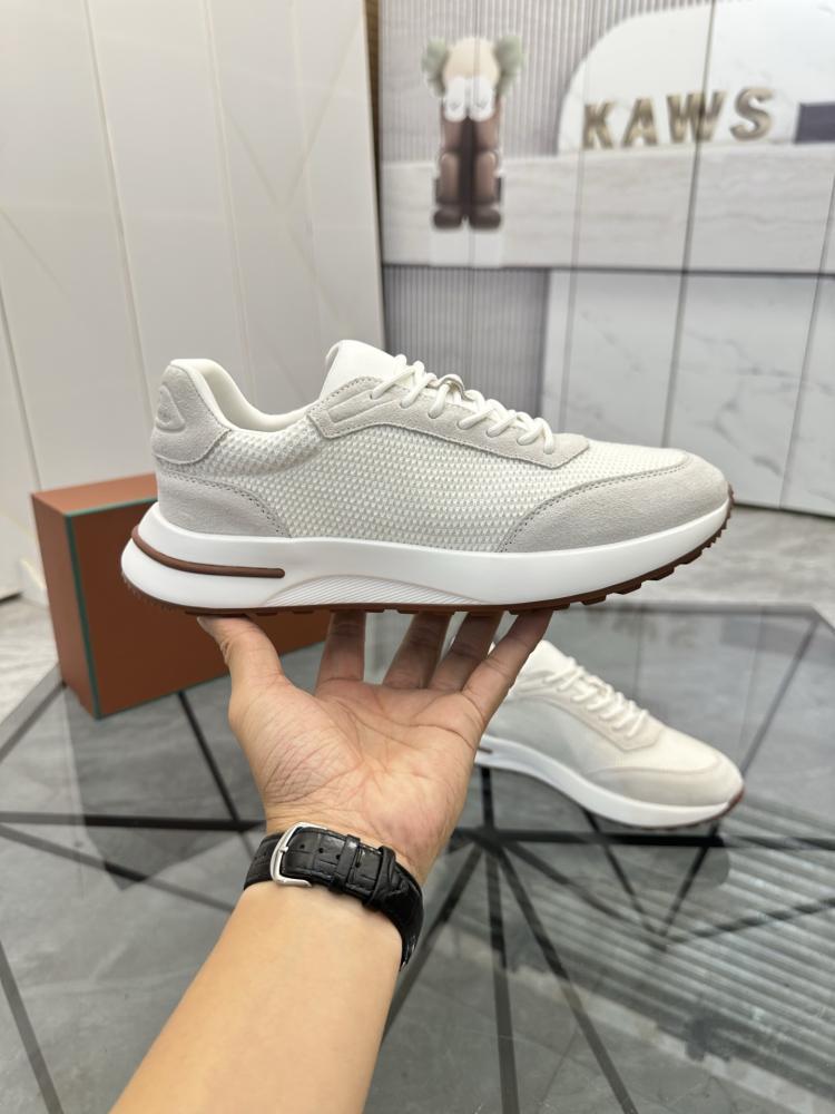 Loro Piana Week End Walk 39-45