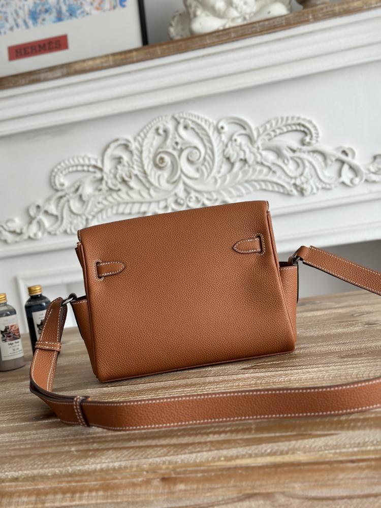 Hermes Kelly Messenger 25 Bag