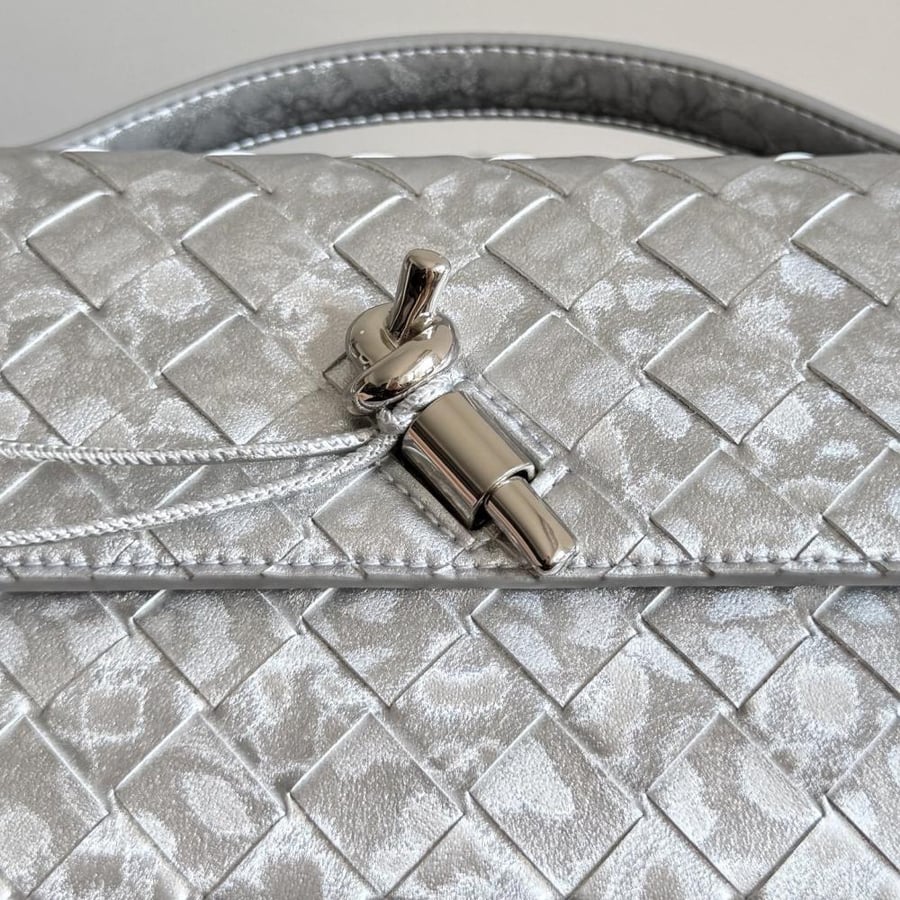 BV Andiamo Evening Clutch 31*13*3cm