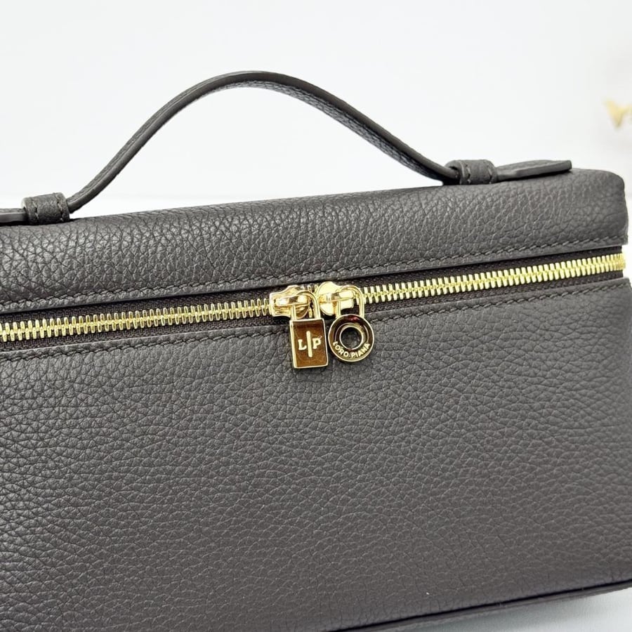 Loro Piana Extra Pocket L19 Vanity Case Collection