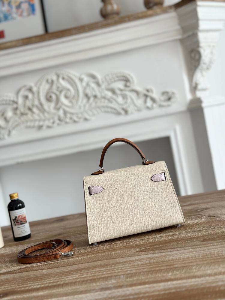 Hermes Mini Kelly II 19 Bag