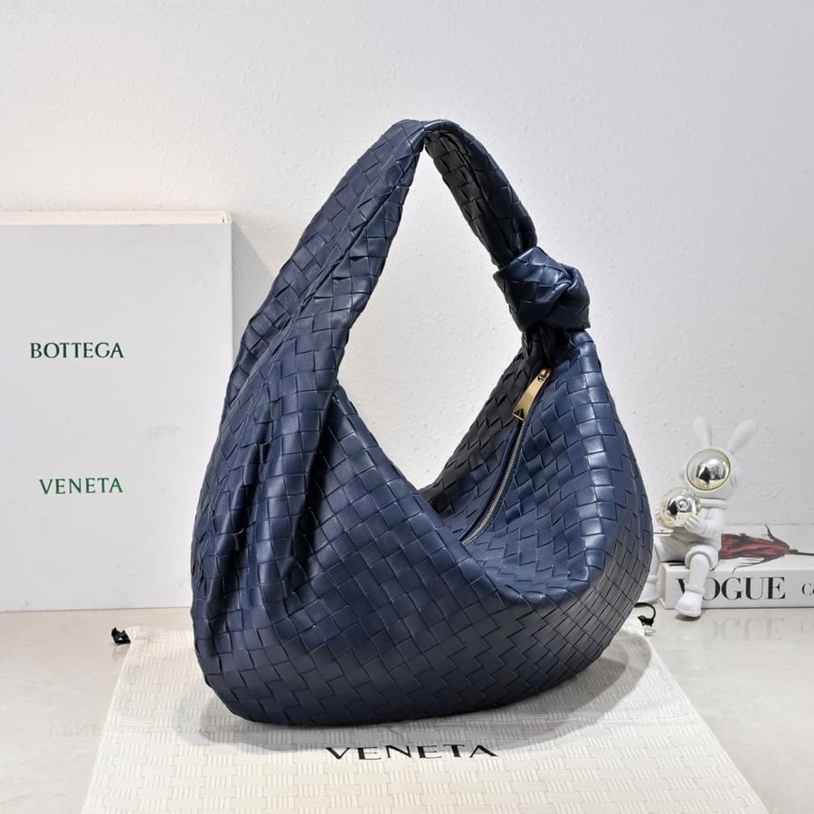 BV Extra Large Jodie Bag 54cm
