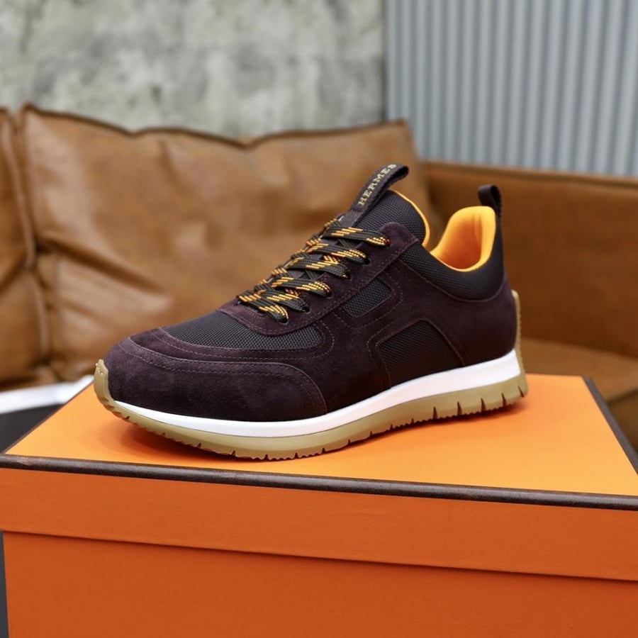 Hermes 38-44