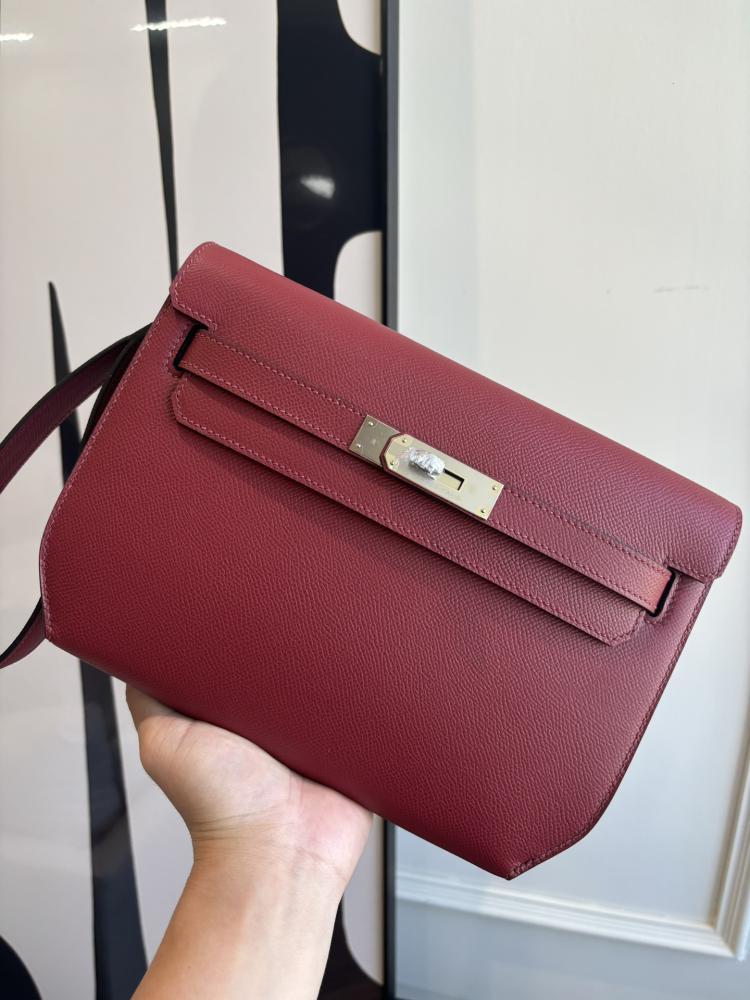 Hermes Kelly Dépêches 25 Pouch (Leather)