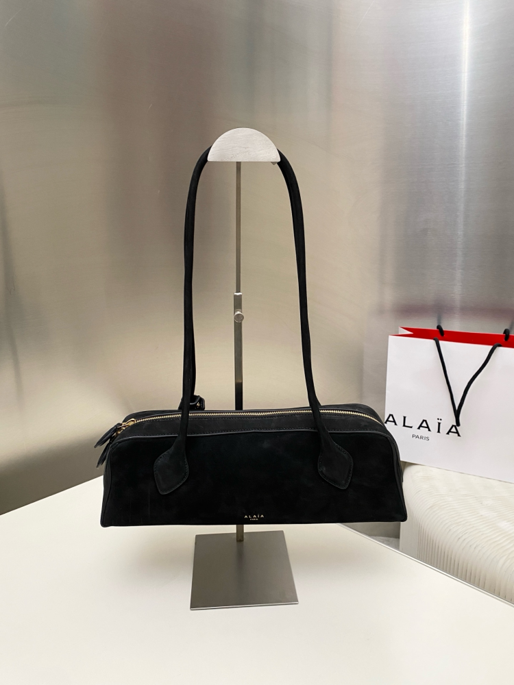 ALAÏA PARIS Le Teckel
