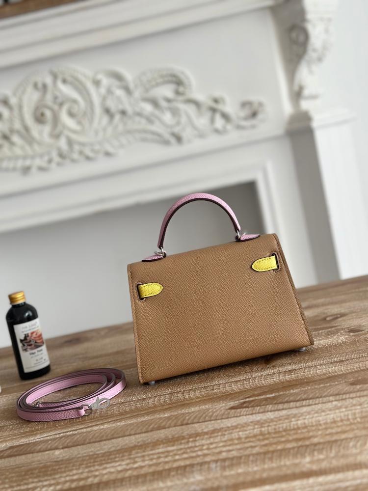 Hermes Mini Kelly II 19 Bag