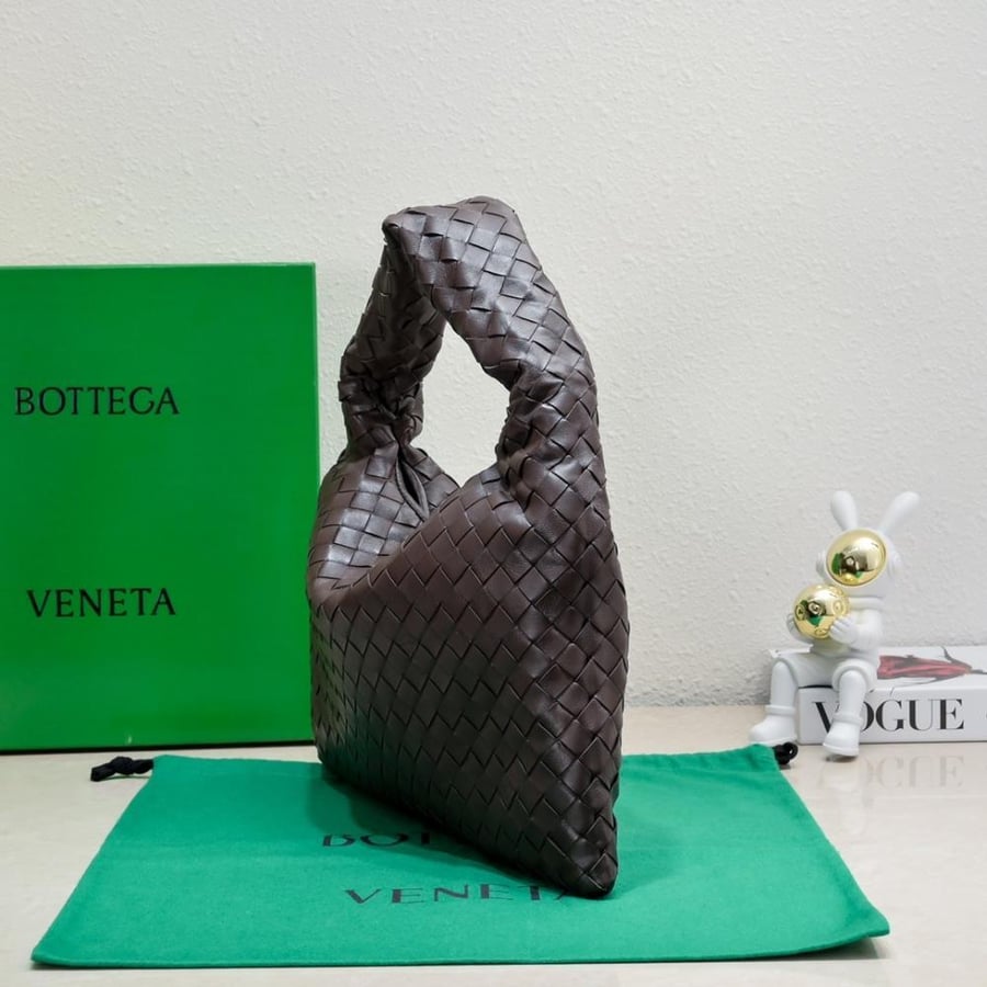 New BV Small Hop Bag 41cm (Leather)