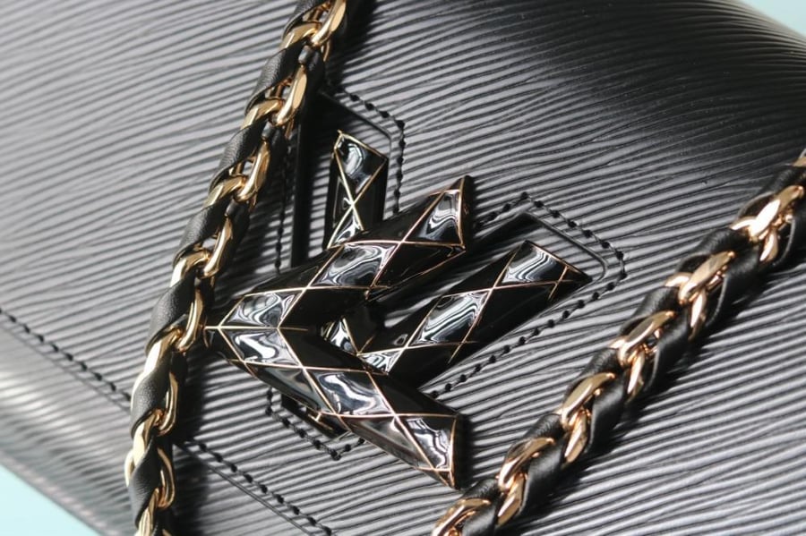 LV Twist Braided Chain 23cm