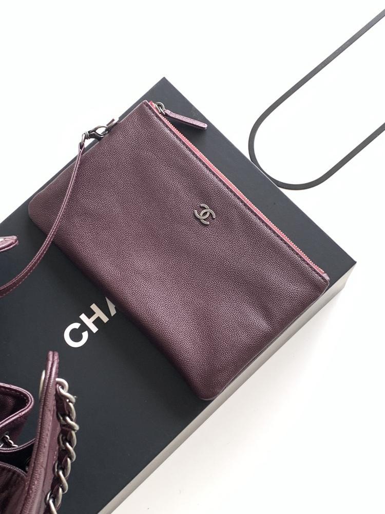 Chanel AS5293 Quilted Hobo Drawstring Bag