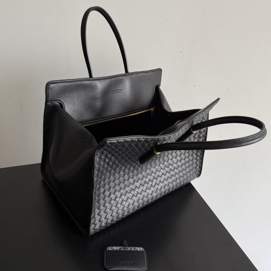 BV BarBara Tote Bag 37cm