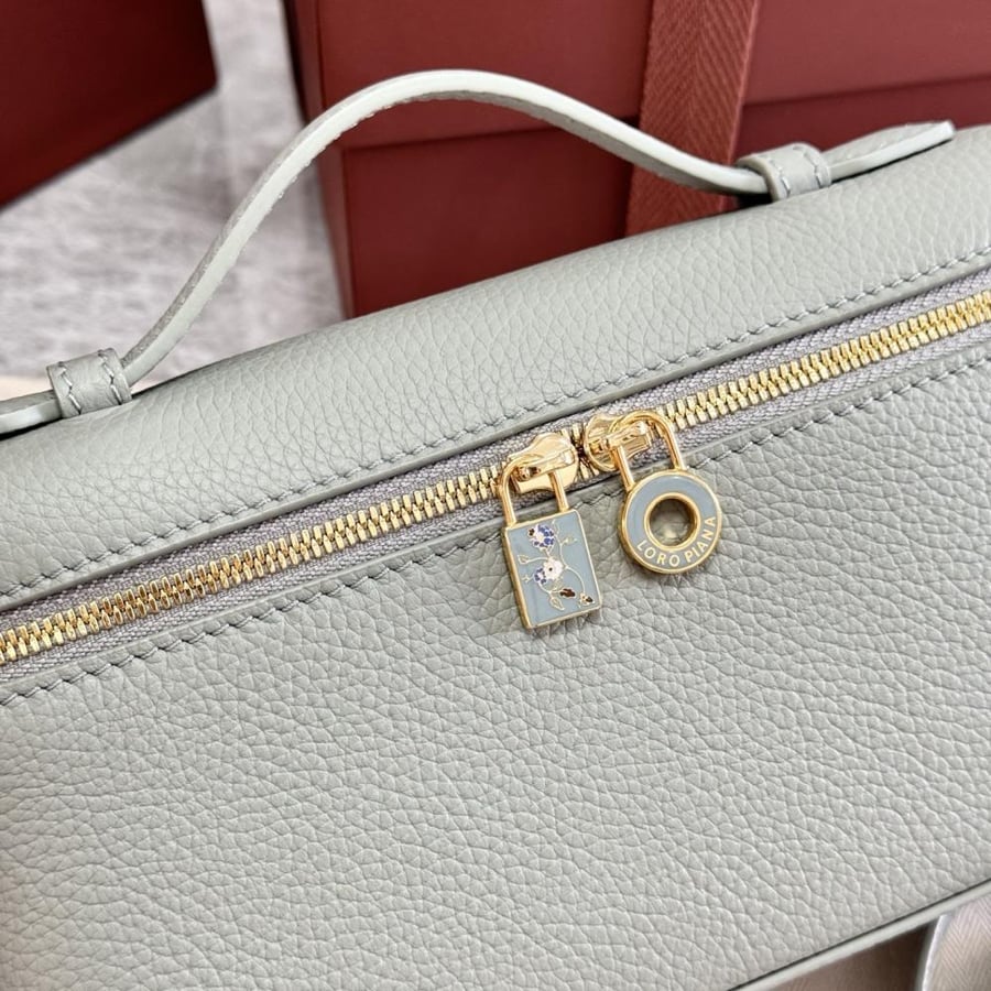 Loro Piana Extra Pocket L19 Vanity Case Collection