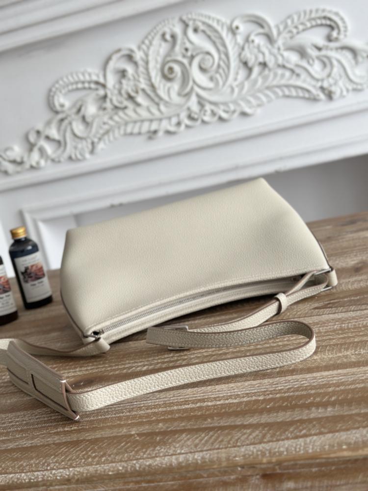 Hermes Berlingot Bag