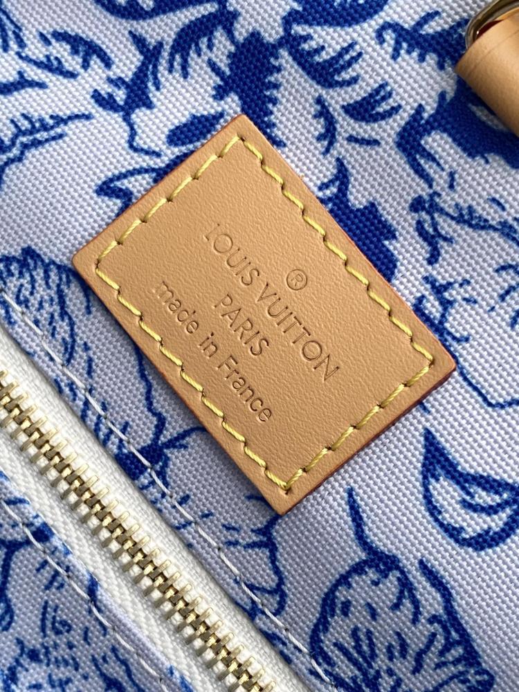 Louis Vuitton Onthego MM Geometric Monogram Canvas Tote Bag