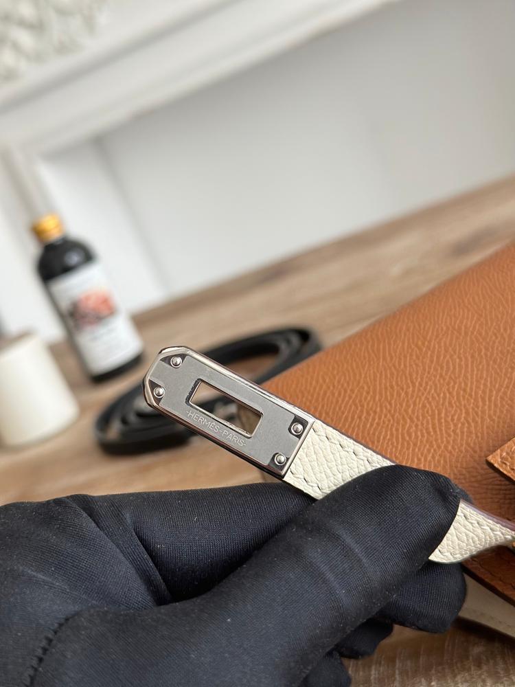 Hermes Mini Kelly II 19 Bag