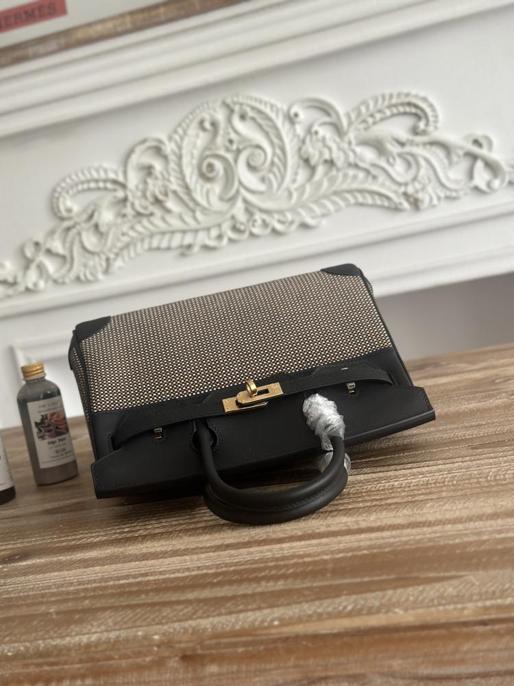 Hermes Birkin Bag (Gold & Silver Hardware Edition)