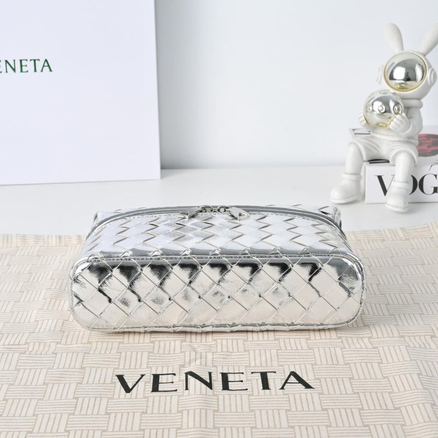 BV Vanity Case Bag 22cm