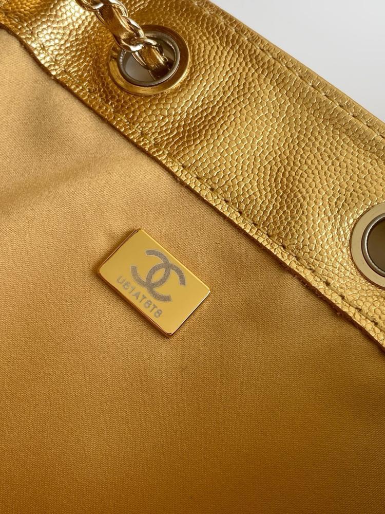 Chanel AS5293 Quilted Hobo Drawstring Bag
