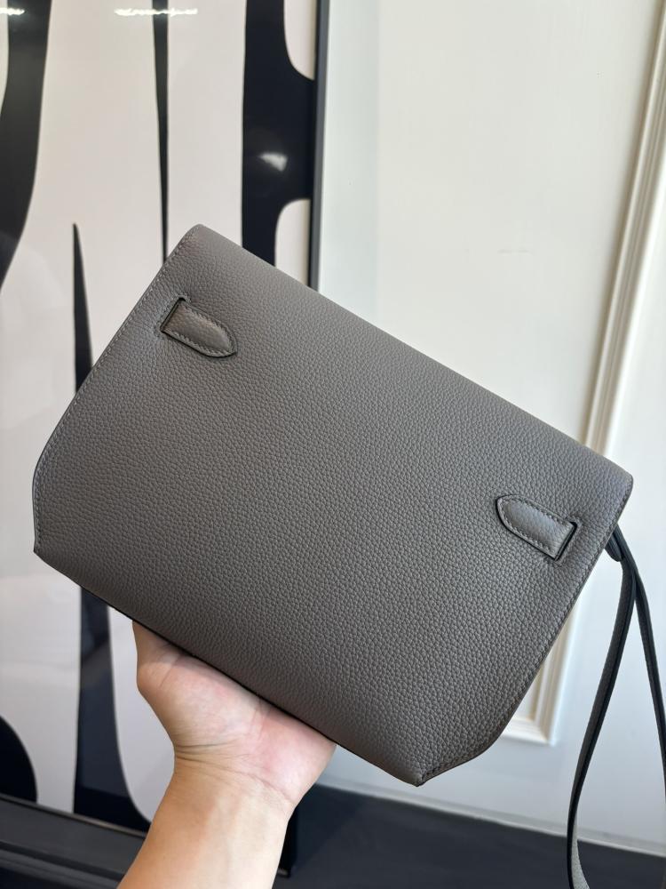 Hermes Kelly Dépêches 25 Pouch (Leather)