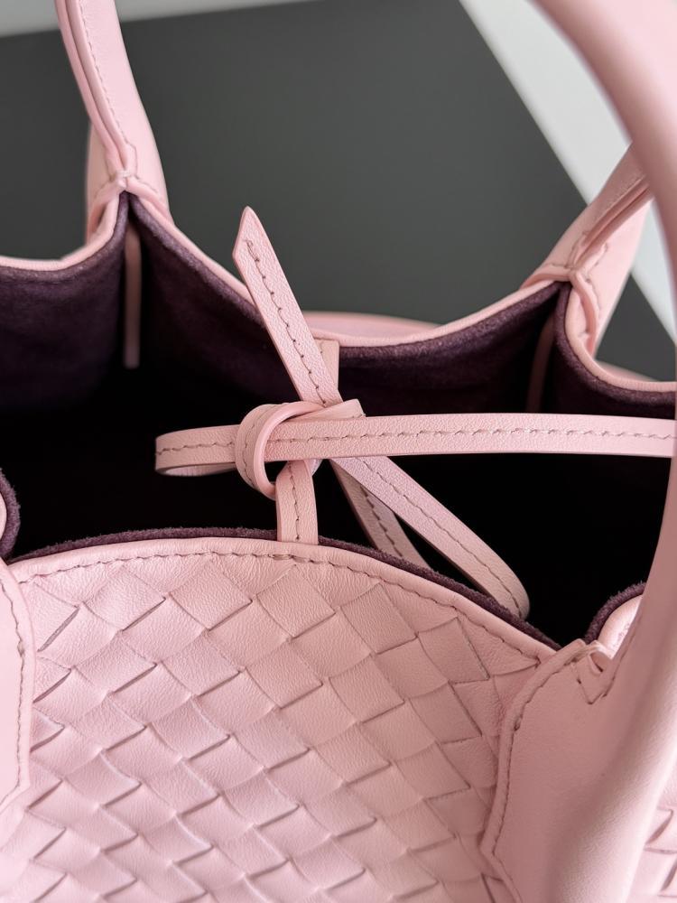 BV Pinacoteca Bag 24cm