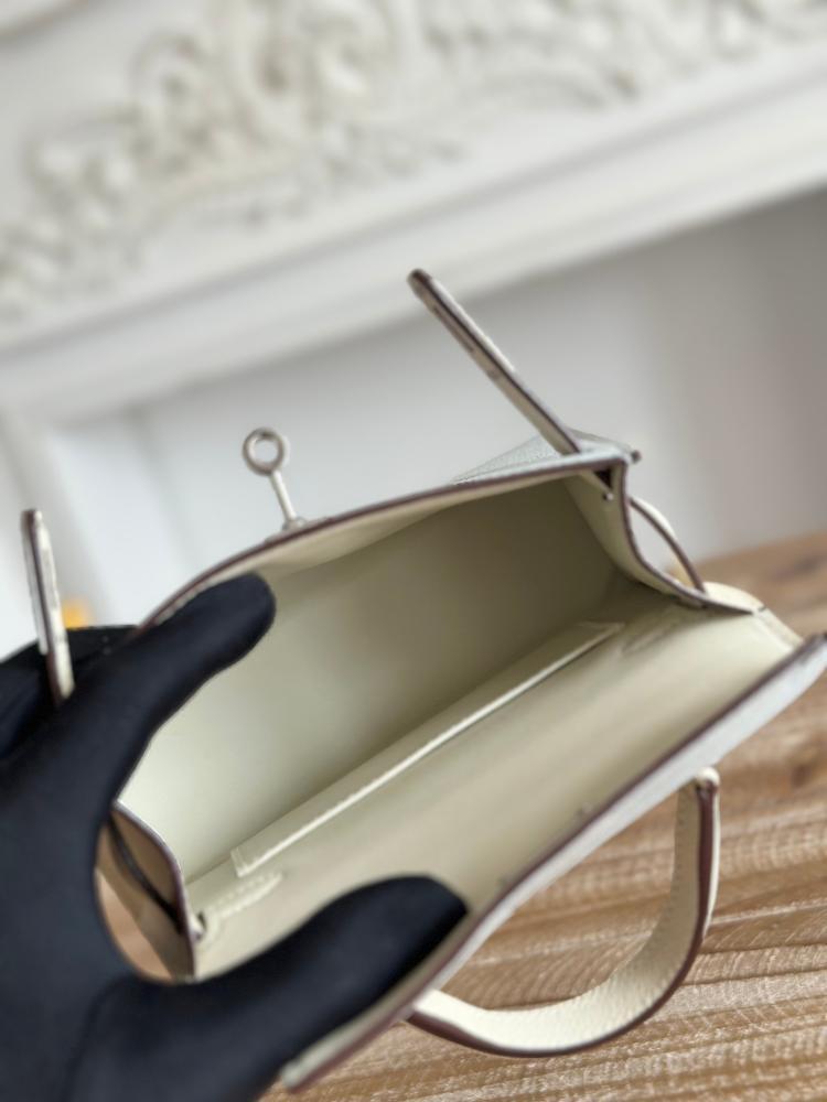 Hermes Mini Kelly II 19 Bag