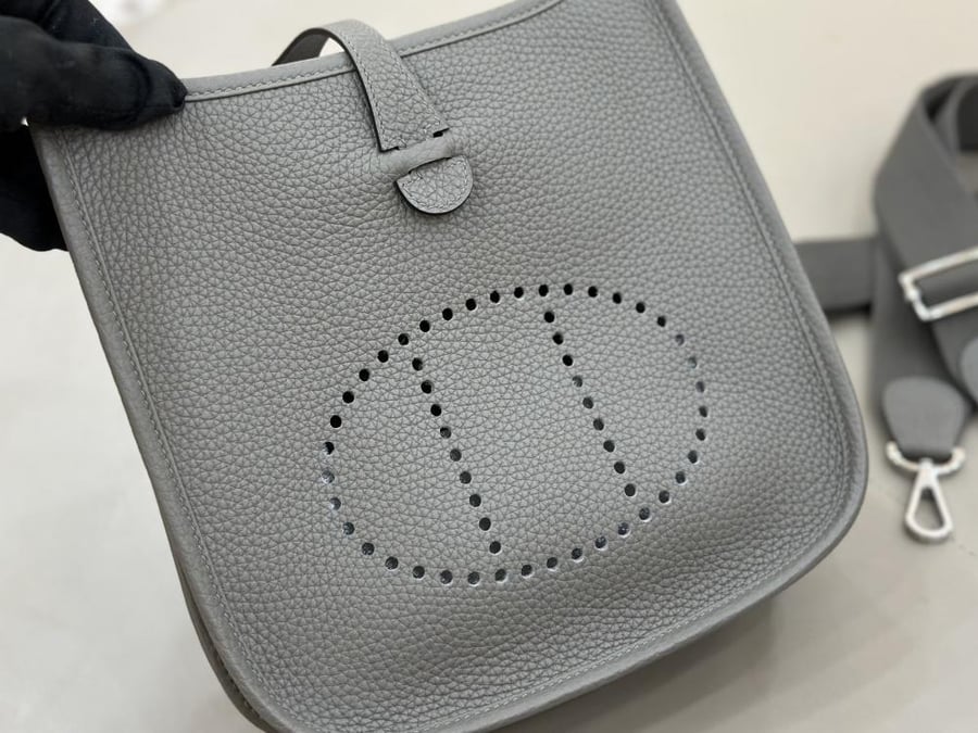 Hermes Evelyne III 29 TC Bag