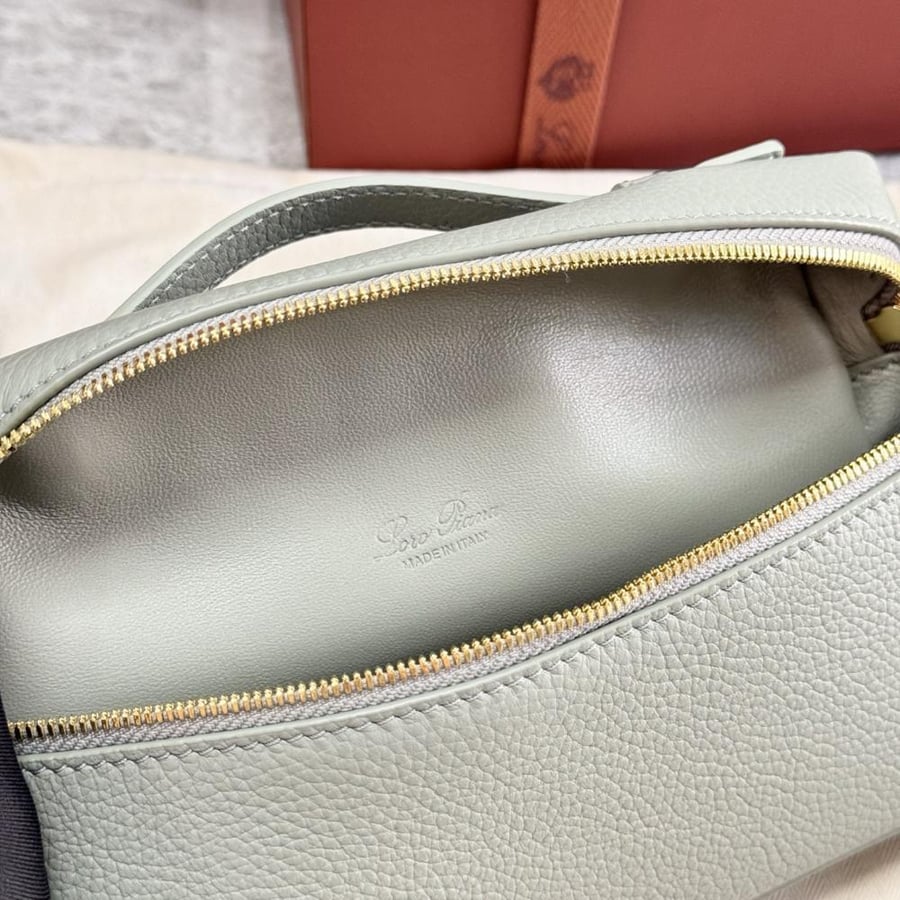 Loro Piana Extra Pocket L19 Vanity Case Collection