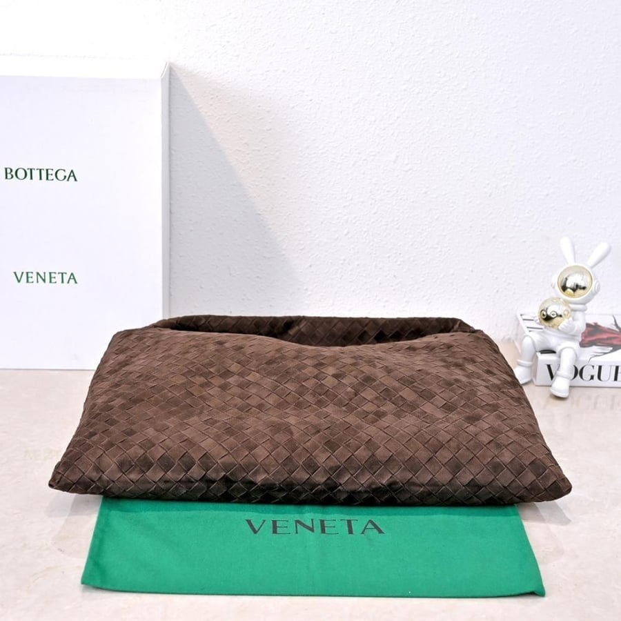 BV New Large Hop Bag 54cm (Suede)