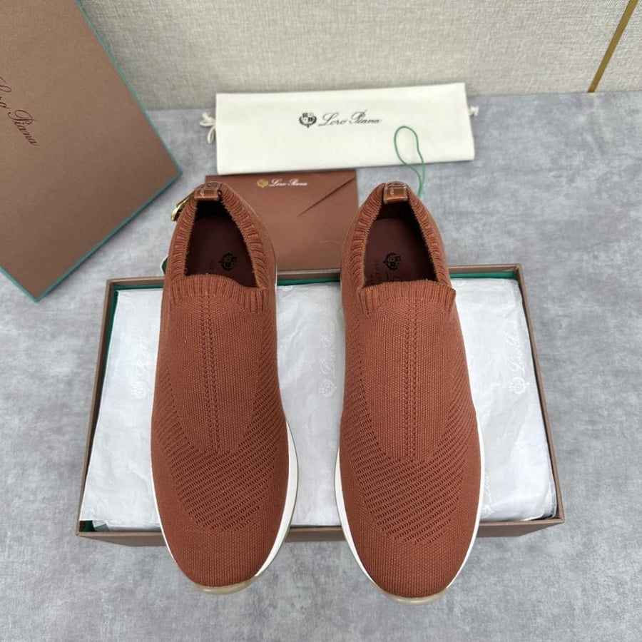 Loro Piana Week End Walk 38-46