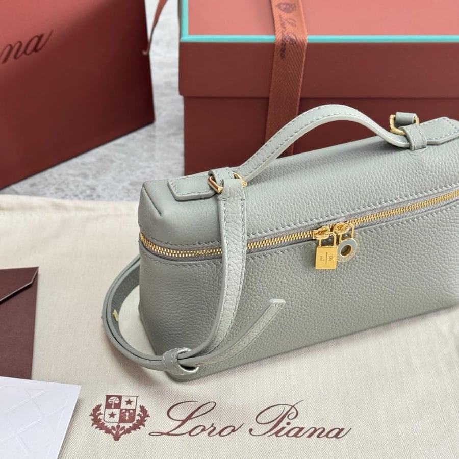 Loro Piana Extra Pocket L19 Vanity Case Collection
