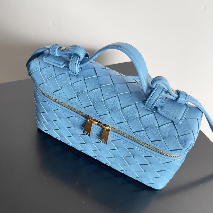 BV Vanity Case Bag 22cm