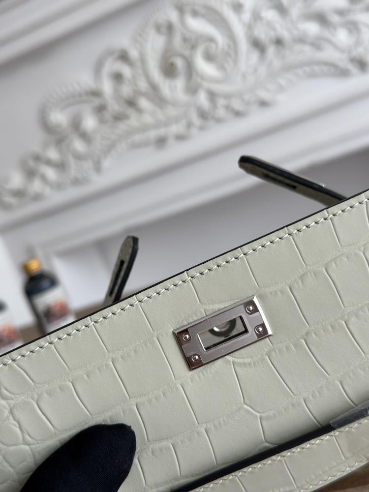 Hermes Kelly Mini Pochette 22cm