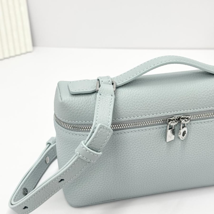 Loro Piana Extra Pocket L19 Vanity Case Collection