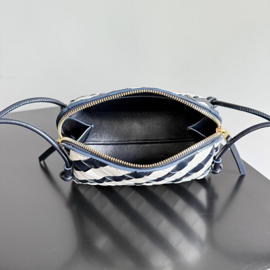 BV Concert Pouch 18.5cm