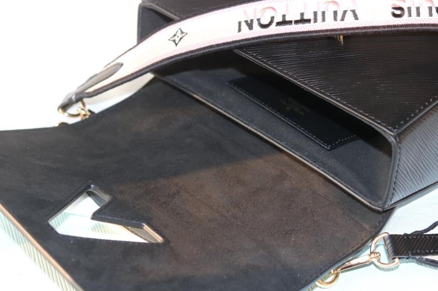 LV Twist Sporty Strap 23cm