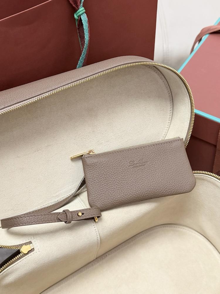 Loro Piana Large Vanity Case in Grained Leather