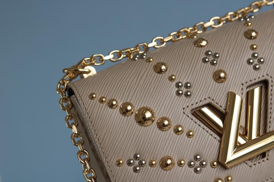 LV Twist Studded 23cm