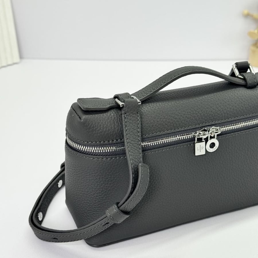 Loro Piana Extra Pocket L19 Vanity Case Collection