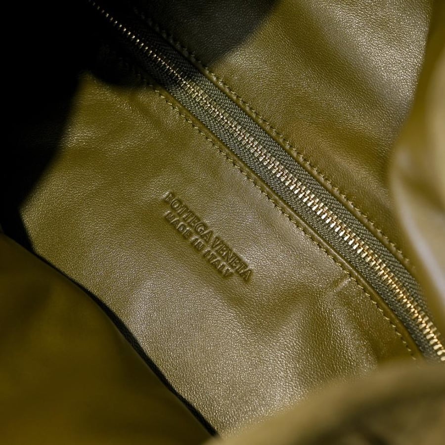 BV New Large Hop Bag 54cm (Suede)