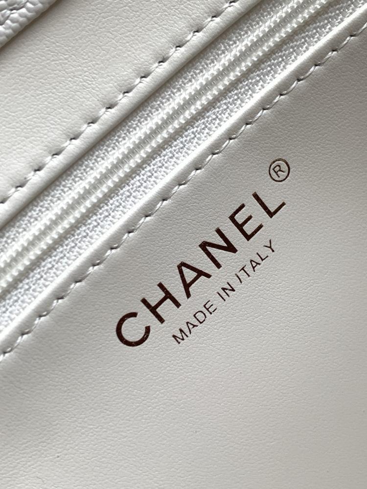Chanel Grained Leather Flap Shoulder Bag